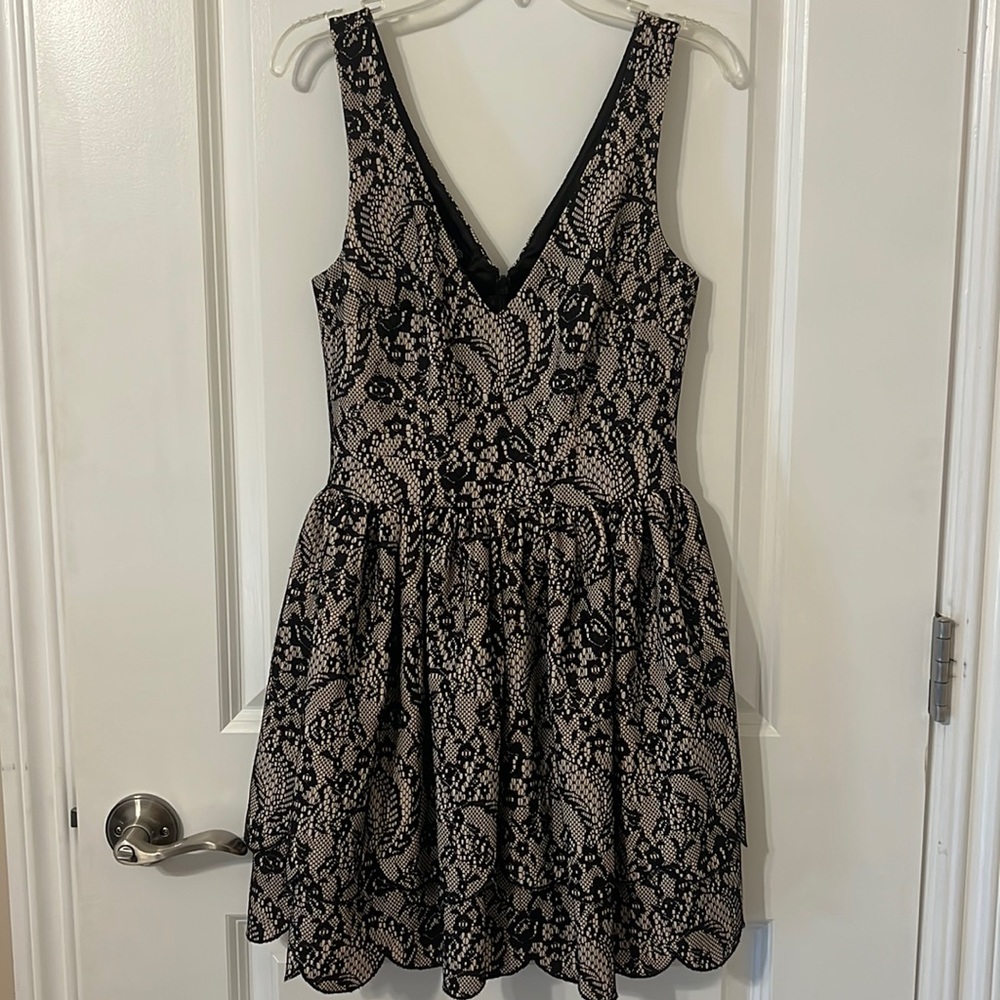 Bebe - Black Lace Cocktail Dress. Size: 0